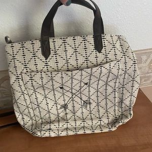 EUC Thirty One Window Shopper